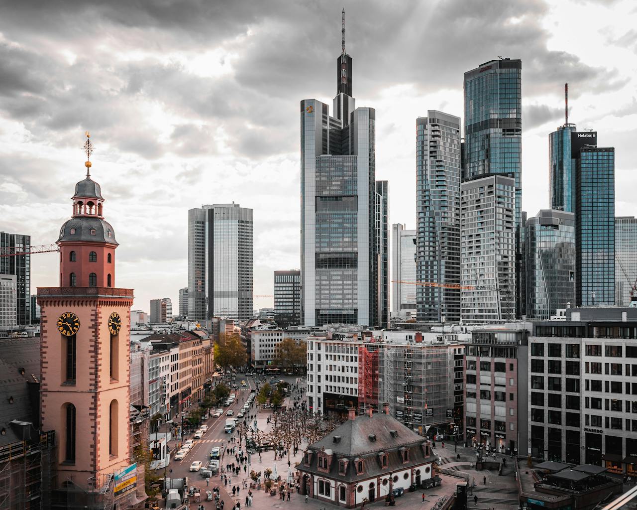 Home A stunning view of Frankfurt